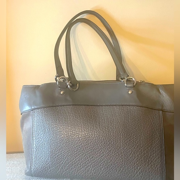 Coach Brooke Carryall Gray Suede Trim  Satchel/ Crossbody - GUC - Picture 9 of 14